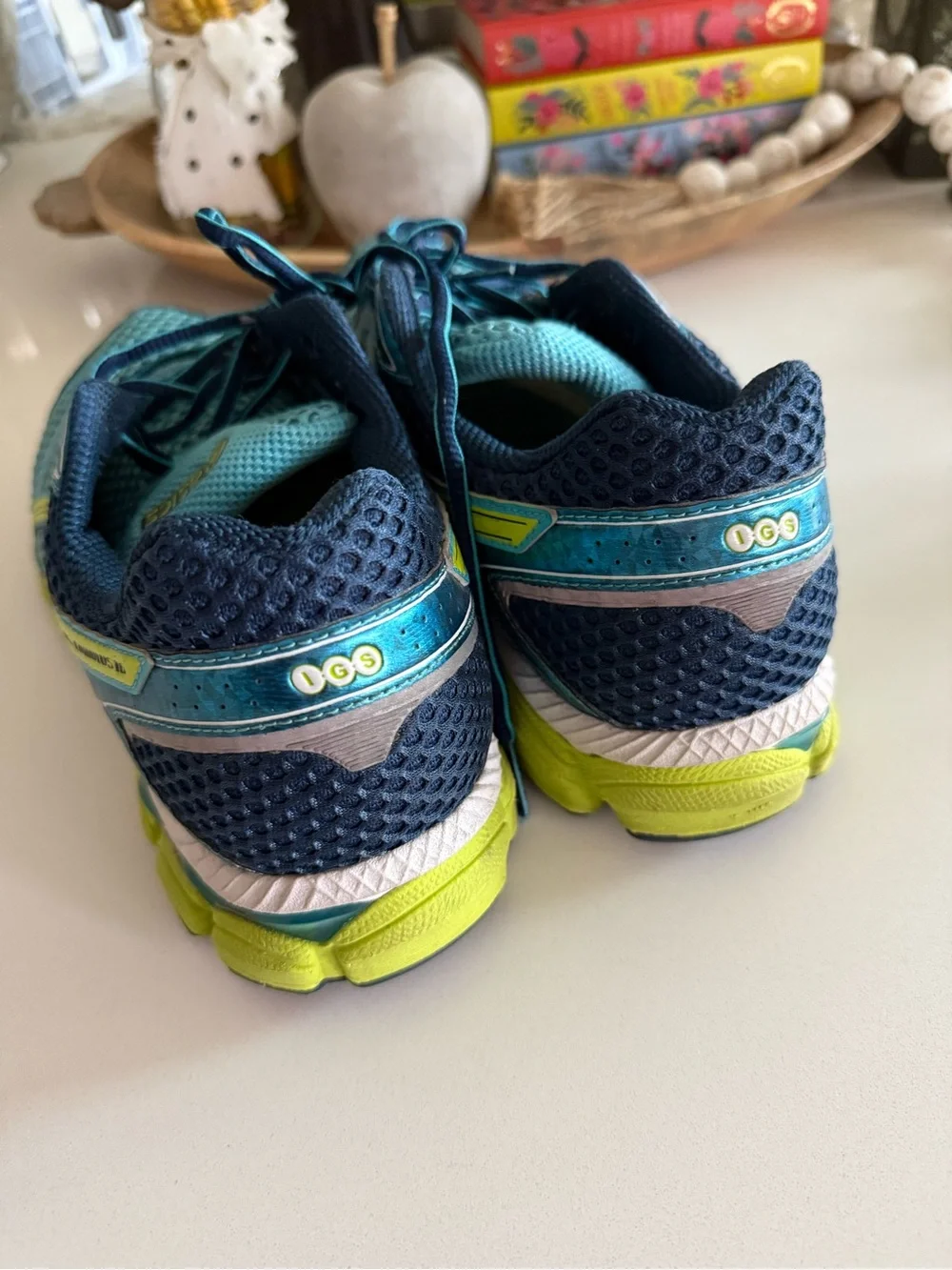 Asics Gel-Cumulus Athletic Shoes - Teal & Lime